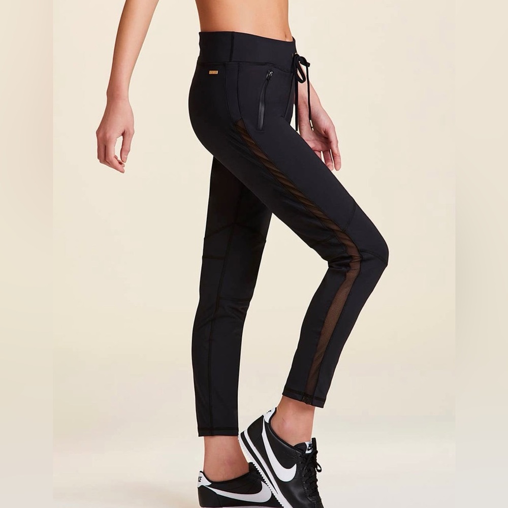 ALALA Fast Track Pant NWT NEVER WORN